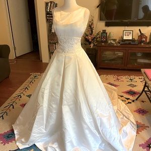 Ilissa By Demetrios